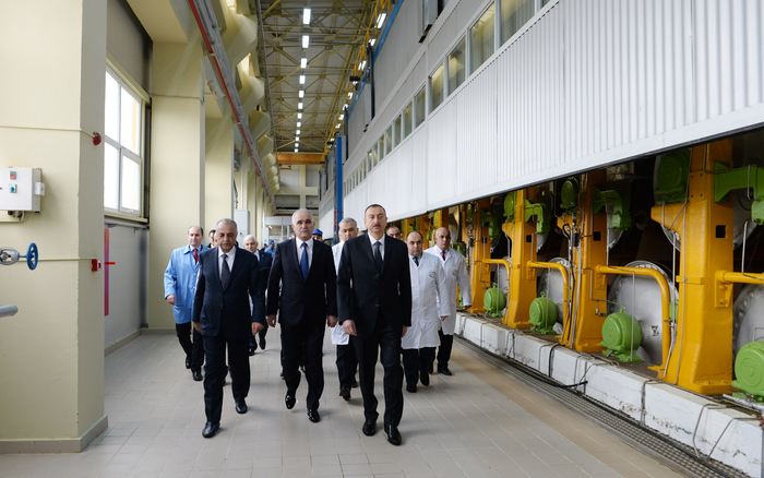 İlham Əliyev Azərbaycan kağız və karton istehsalat kombinatının açılışında iştirak edib (FOTO)