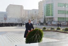 Prezident İlham Əliyev və xanımı Xocalı faciəsi qurbanlarının xatirəsinin anım mərasimində iştirak ediblər (ƏLAVƏ OLUNUB) (FOTO)