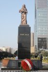 Prezident İlham Əliyev və xanımı Xocalı faciəsi qurbanlarının xatirəsinin anım mərasimində iştirak ediblər (ƏLAVƏ OLUNUB) (FOTO)