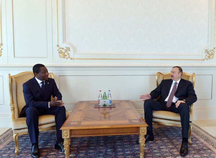 Prezident İlham Əliyev bir sıra ölkələrin Azərbaycanda yeni təyin olunmuş səfirlərini qəbul edib (ƏLAVƏ OLUNUB) (FOTO)