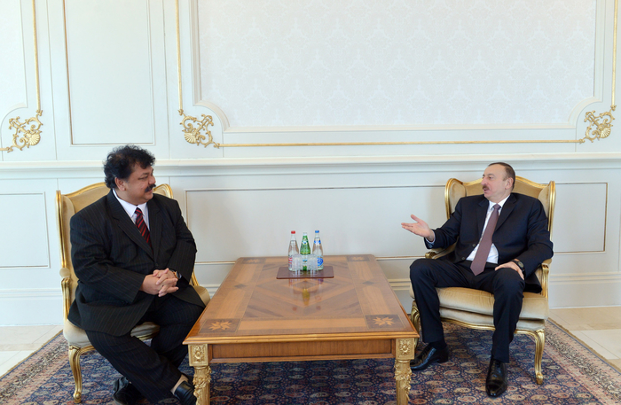 Prezident İlham Əliyev bir sıra ölkələrin Azərbaycanda yeni təyin olunmuş səfirlərini qəbul edib (ƏLAVƏ OLUNUB) (FOTO)
