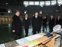 Prezident İlham Əliyev Heydər Əliyev adına İdman-Konsert Kompleksində aparılacaq əsaslı təmir və yenidənqurma işlərinin layihəsi ilə tanış olub (FOTO)