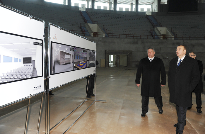 Prezident İlham Əliyev Heydər Əliyev adına İdman-Konsert Kompleksində aparılacaq əsaslı təmir və yenidənqurma işlərinin layihəsi ilə tanış olub (FOTO)