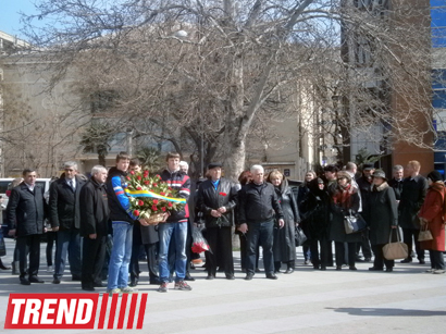 Bakıda Ukrayna mütəfəkkiri Taras Şevçenkonun xatirəsi anılıb (FOTO)