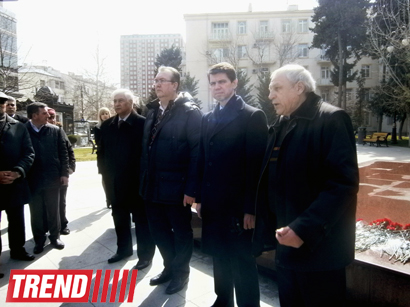 Bakıda Ukrayna mütəfəkkiri Taras Şevçenkonun xatirəsi anılıb (FOTO)