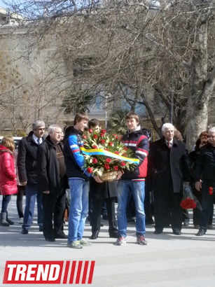 Bakıda Ukrayna mütəfəkkiri Taras Şevçenkonun xatirəsi anılıb (FOTO)