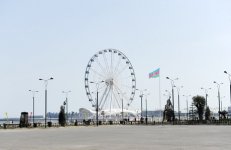 Prezident İlham Əliyev və xanımı Dənizkənarı Milli Parkda müasir attraksion-panoramın açılışında iştirak ediblər (FOTO)