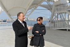 Prezident İlham Əliyev və xanımı Dənizkənarı Milli Parkda müasir attraksion-panoramın açılışında iştirak ediblər (FOTO)