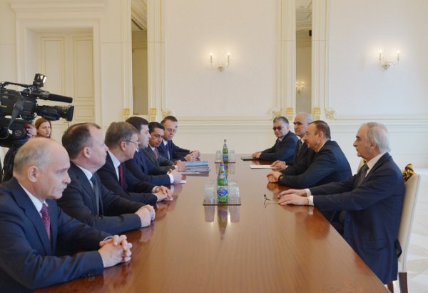 İlham Əliyev Rusiyanın Sverdlovsk vilayətinin qubernatorunun başçılıq etdiyi nümayəndə heyətini qəbul edib