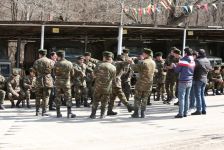 Gənclər Fondu Novruz bayramı münasibətilə əsgərləri təbrik edib (FOTO)