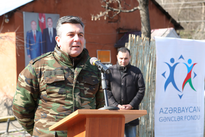 Gənclər Fondu Novruz bayramı münasibətilə əsgərləri təbrik edib (FOTO)