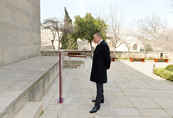 Prezident İlham Əliyev və xanımı Şirvanşahlar Sarayı Kompleksində yeni yaradılmış muzey ekspozisiyası ilə tanış olublar (FOTO)