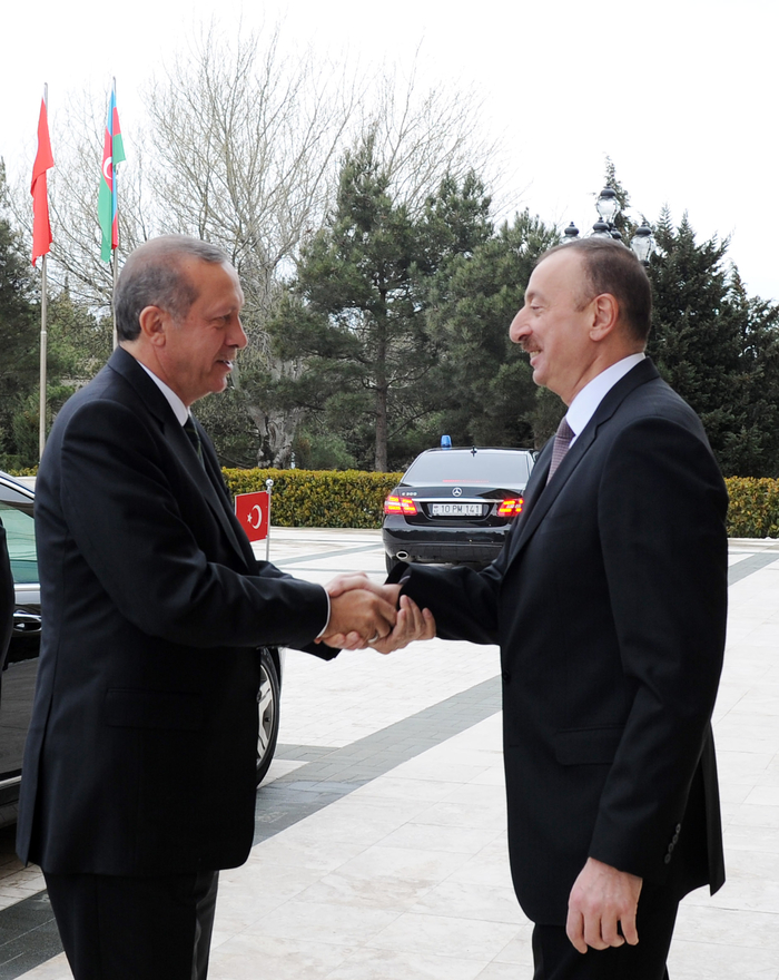 Prezident İlham Əliyevin Türkiyənin Baş naziri Rəcəb Tayyib Ərdoğanla təkbətək görüşü olub (FOTO)