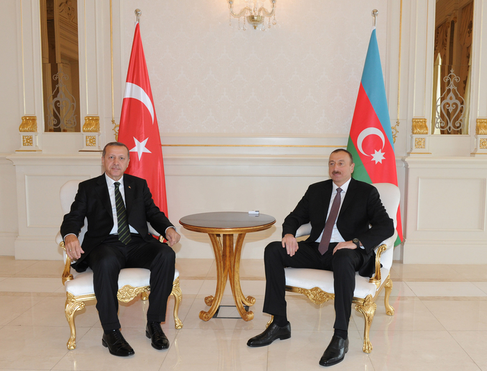 Prezident İlham Əliyevin Türkiyənin Baş naziri Rəcəb Tayyib Ərdoğanla təkbətək görüşü olub (FOTO)