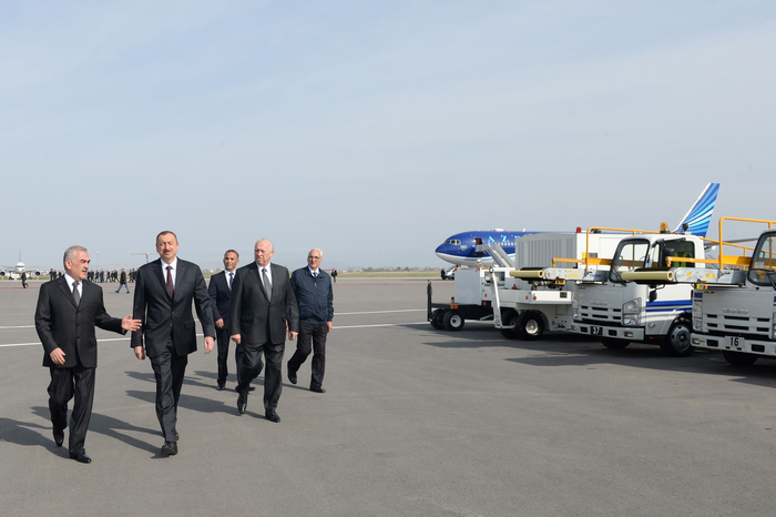 Prezident İlham Əliyev Naxçıvan Beynəlxalq Hava Limanının yeni inzibati binasının açılışında iştirak edib (FOTO)