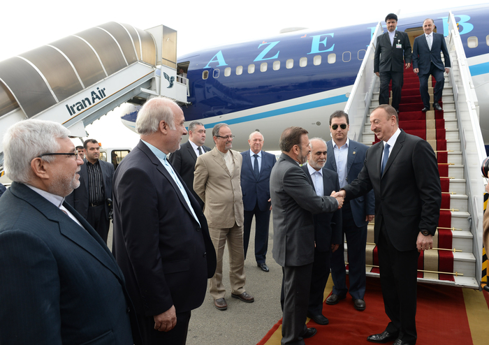 Prezident İlham Əliyevin İrana rəsmi səfəri başlayıb (FOTO)