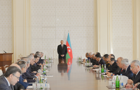 Prezident İlham Əliyev: Bizim xarici siyasətimiz açıqdır, prinsipialdır və beynəlxalq hüquqa, ədalətə söykənir (FOTO)