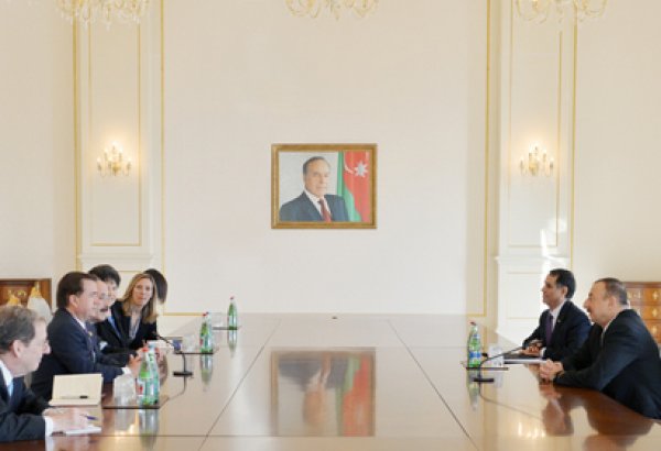 Azərbaycan Prezidenti İlham Əliyev ABŞ nümayəndə heyətini qəbul edib