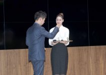 Vüqar Həşimovun xatirəsinə həsr olunmuş beynəlxalq şahmat turnirinin ilk turunda çətin oyun (FOTO)