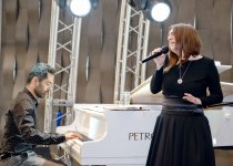 Vüqar Həşimovun xatirəsinə həsr olunmuş beynəlxalq şahmat turnirinin ilk turunda çətin oyun (FOTO)