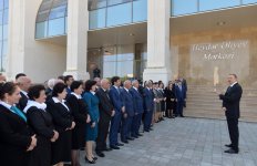 Prezident İlham Əliyev Ağdaşda Heydər Əliyev Mərkəzinin açılışında iştirak edib (FOTO)