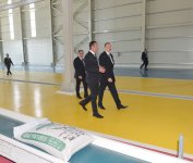 İlham Əliyev Ağdaşda Gilan yem emalı zavodunun açılışında iştirak edib  (FOTO)