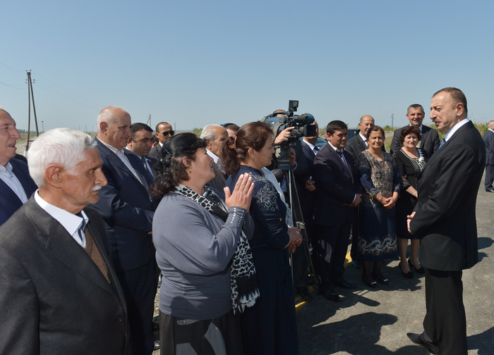 Prezident İlham Əliyev: Mənim üçün ən böyük mükafat sizin yaxşı yaşamağınızdır (FOTO)