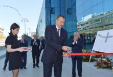 Prezident İlham Əliyev Heydər Əliyev prospektində avtomobillər və piyadalar üçün yeni tikilmiş yeraltı keçidin açılışında iştirak edib  (FOTO)