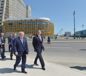 Prezident İlham Əliyev Heydər Əliyev prospektində avtomobillər və piyadalar üçün yeni tikilmiş yeraltı keçidin açılışında iştirak edib  (FOTO)