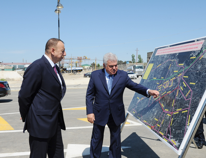 Prezident İlham Əliyev Heydər Əliyev prospektində avtomobillər və piyadalar üçün yeni tikilmiş yeraltı keçidin açılışında iştirak edib  (FOTO)