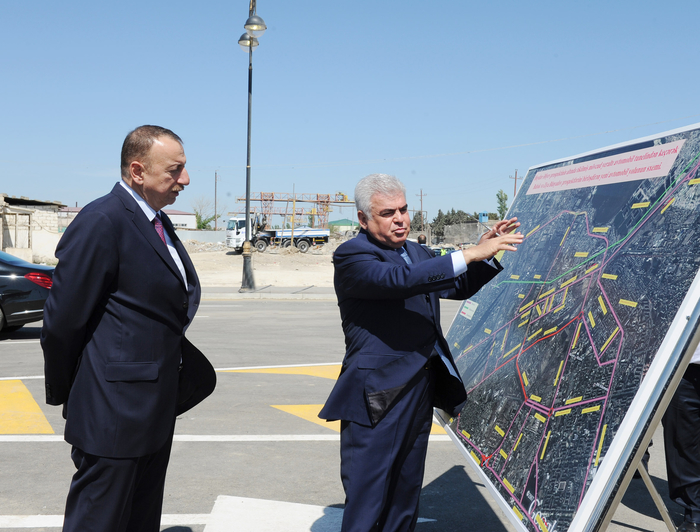 Prezident İlham Əliyev Heydər Əliyev prospektində avtomobillər və piyadalar üçün yeni tikilmiş yeraltı keçidin açılışında iştirak edib  (FOTO)