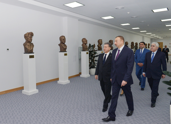 Prezident İlham Əliyev AMEA-nın Mərkəzi Kitabxanasının yeni binasının açılışında iştirak edib (FOTO)
