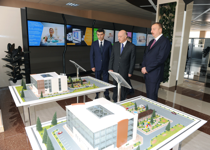 Prezident İlham Əliyev: Azərbaycan vətəndaşlarına xidmət, qayğı, diqqət ən yüksək səviyyədə olmalıdır (FOTO)