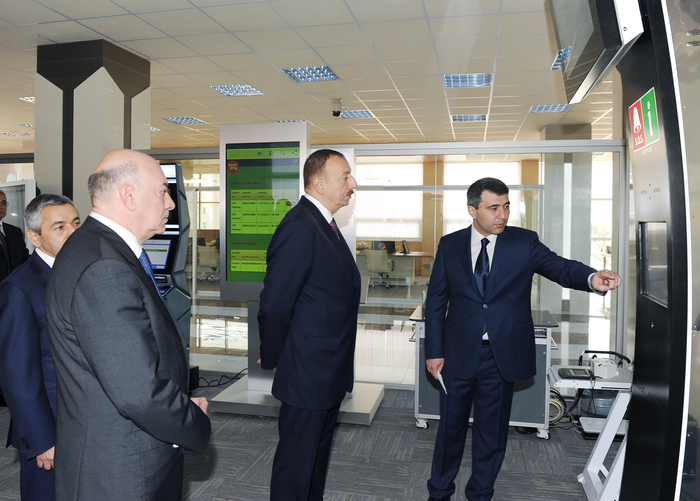 Prezident İlham Əliyev: Azərbaycan vətəndaşlarına xidmət, qayğı, diqqət ən yüksək səviyyədə olmalıdır (FOTO)