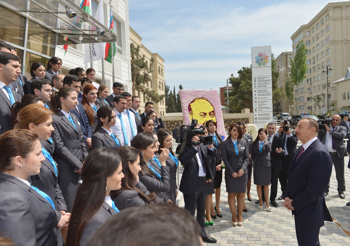 Prezident İlham Əliyev: Azərbaycan vətəndaşlarına xidmət, qayğı, diqqət ən yüksək səviyyədə olmalıdır (FOTO)