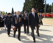 İlham Əliyev: Azərbaycanda veteranlara böyük diqqət və qayğı göstərilir (ƏLAVƏ OLUNUB) (FOTO)
