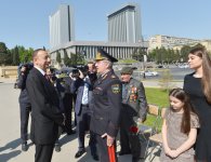 İlham Əliyev: Azərbaycanda veteranlara böyük diqqət və qayğı göstərilir (ƏLAVƏ OLUNUB) (FOTO)