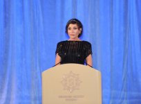Prezident İlham Əliyev və xanımı Mehriban Əliyeva ümummilli liderin anadan olmasının 91-ci ildönümünə və Heydər Əliyev Fondunun 10 illik yubileyinə həsr olunmuş təntənəli mərasimdə iştirak ediblər (FOTO)