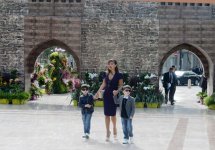 Prezident İlham Əliyev və xanımı Gül bayramında iştirak ediblər (FOTO)