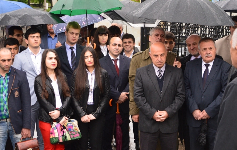 Ulu öndər Heydər Əliyevin xatirəsi Ukraynada anılıb (FOTO)