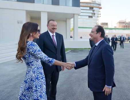 Prezident İlham Əliyev: Azərbaycan və Fransa arasında siyasi əlaqələrin yüksək səviyyədə olması başqa sahələrə də müsbət təsir edir (ƏLAVƏ OLUNUB) (FOTO)