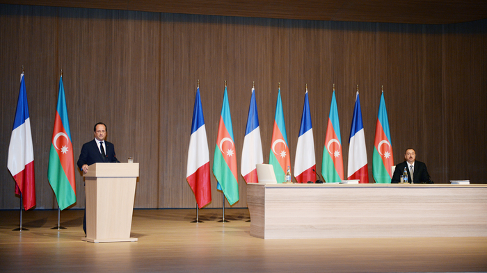 Azərbaycan və Fransa prezidentləri müştərək biznes forumda iştirak edirlər (FOTO)