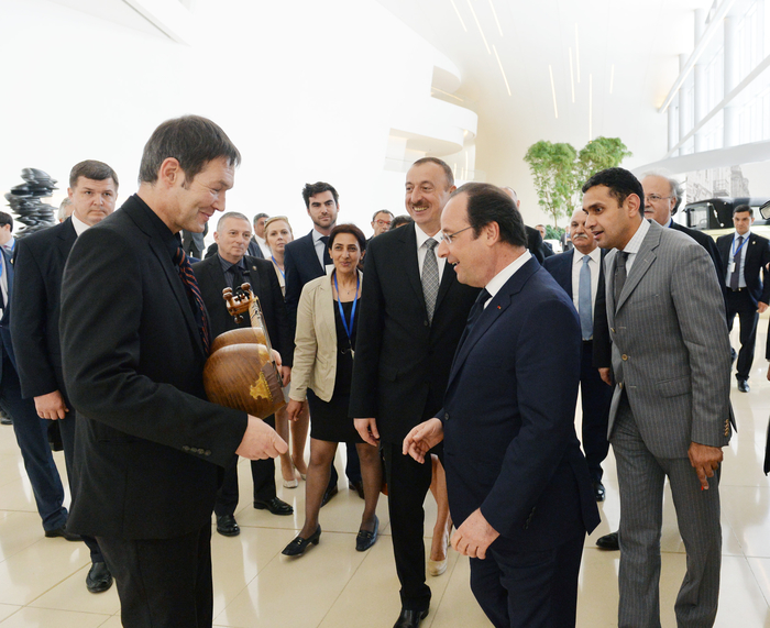 Azərbaycan Prezidenti İlham Əliyev və Fransa Prezidenti Fransua Olland birgə nahar ediblər (FOTO)