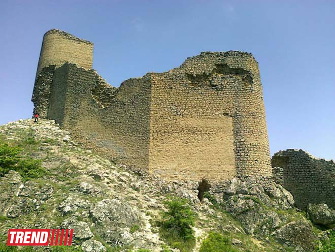 Azərbaycan tarixinə çıraq salan məkanımız - Çıraqqala (FOTO)