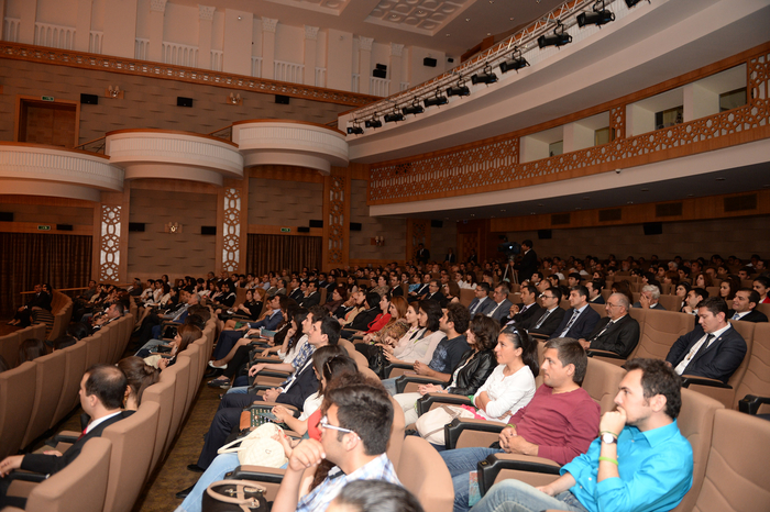Leyla Əliyeva “Şirvan Milli Parkı” filminin təqdimatında iştirak edib (FOTO)