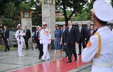 Vyetnamda Prezident İlham Əliyevin rəsmi qarşılanma mərasimi olub (FOTO)