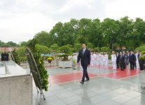 Vyetnamda Prezident İlham Əliyevin rəsmi qarşılanma mərasimi olub (FOTO)