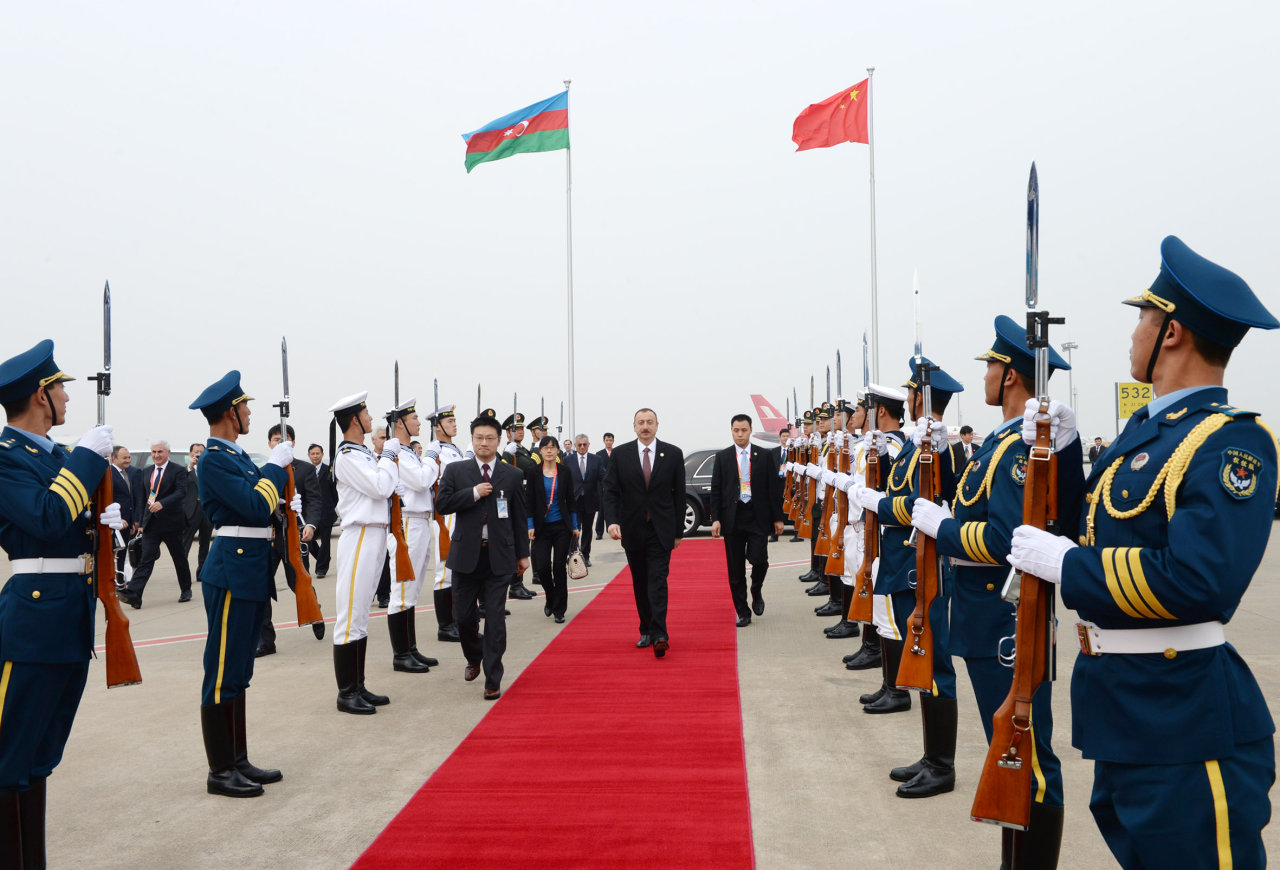 Prezident İlham Əliyevin Çinə işgüzar səfəri başa çatıb (FOTO)