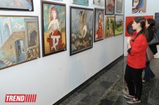 EY Azərbaycan Bakıda "Rəngli düşüncələr" adlı incəsənət sərgisinin sponsorudur (FOTO)