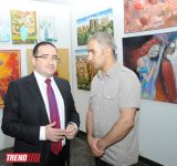 EY Azərbaycan Bakıda "Rəngli düşüncələr" adlı incəsənət sərgisinin sponsorudur (FOTO)